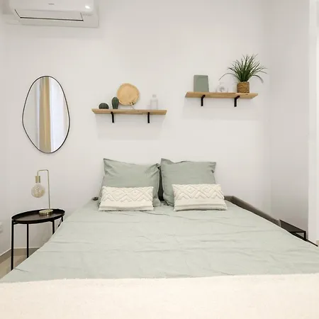 Le Nid Azur A 200 Metres De La Appartement *